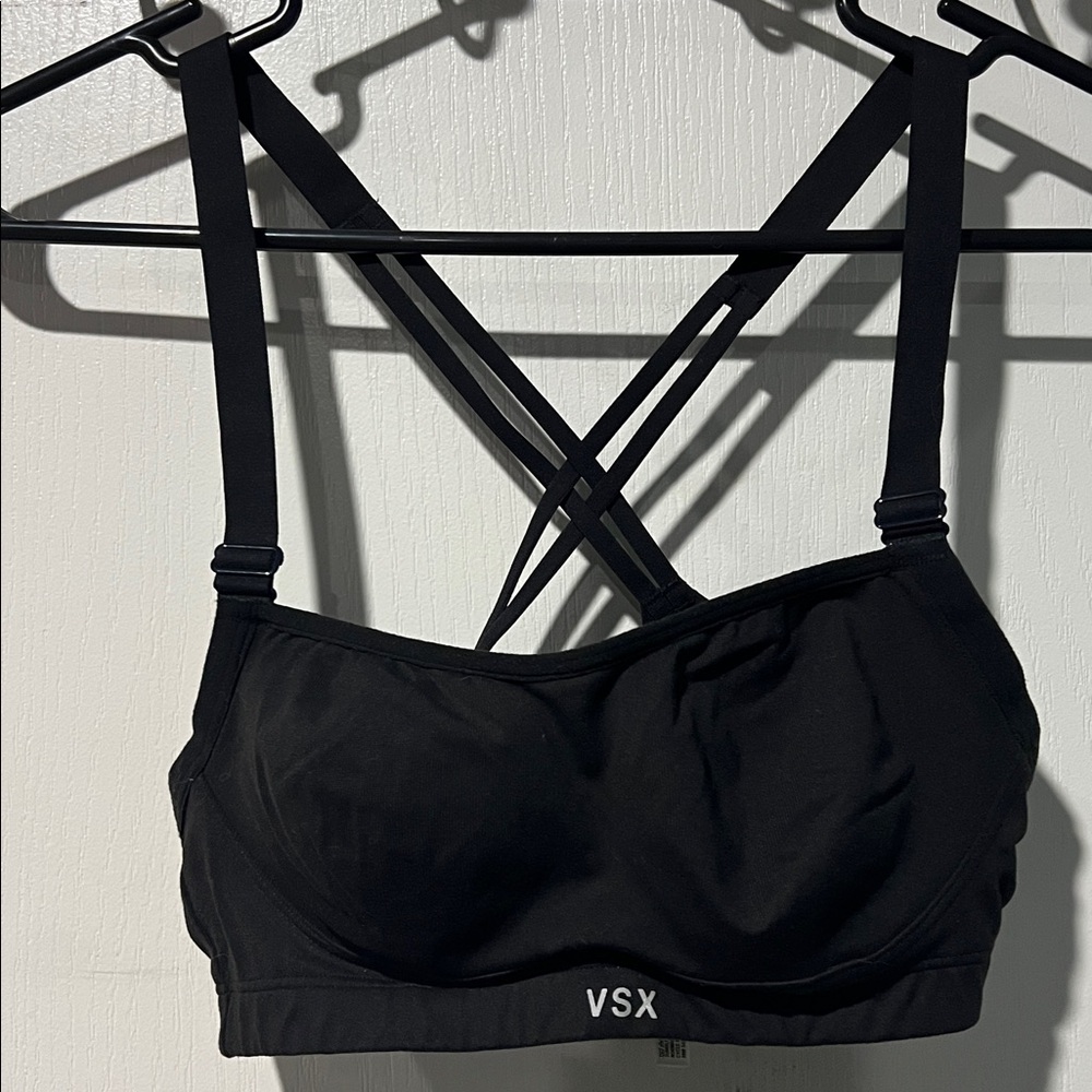 VSX Black Cross-Back underwire Sports Bra 32 B
